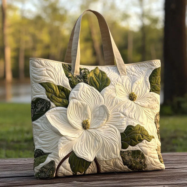 Ambachtelijke Gequilte Tas - Elegante Witte Lelies